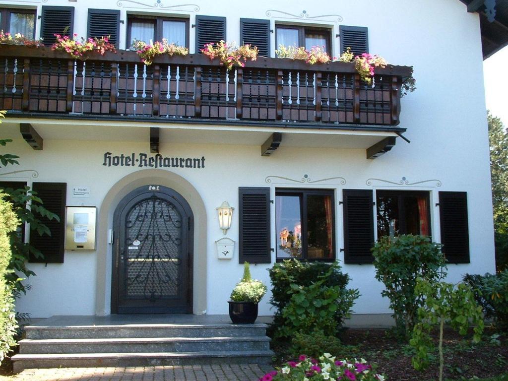 Hotel Schweizer Haus Bielefeld Exterior photo